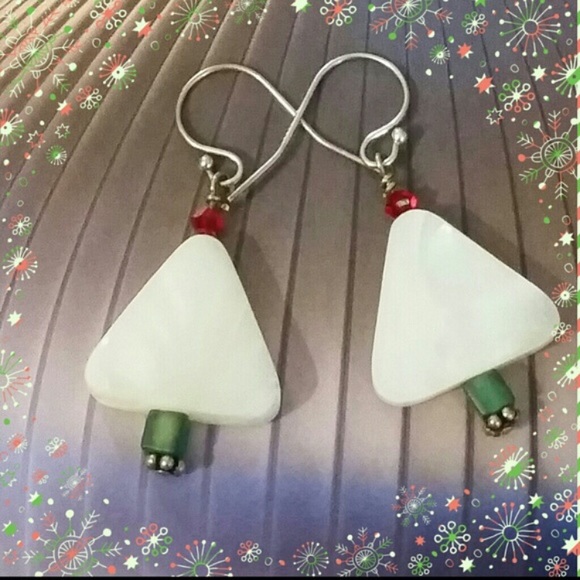 New Christmas tree earrings 🎄 - Picture 1 of 4